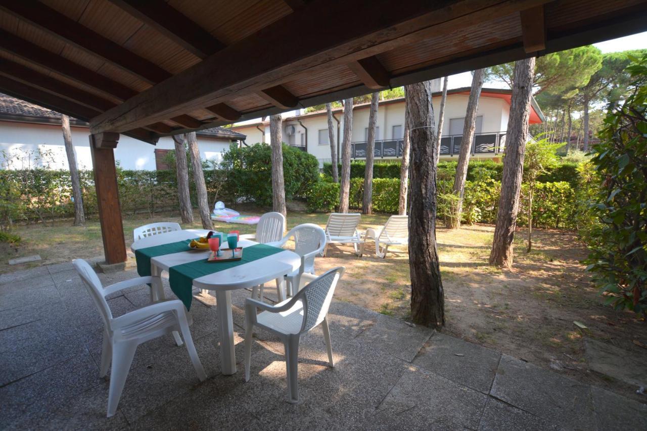 Villa In Lignano Riviera Comfortable Lignano Sabbiadoro Exterior foto
